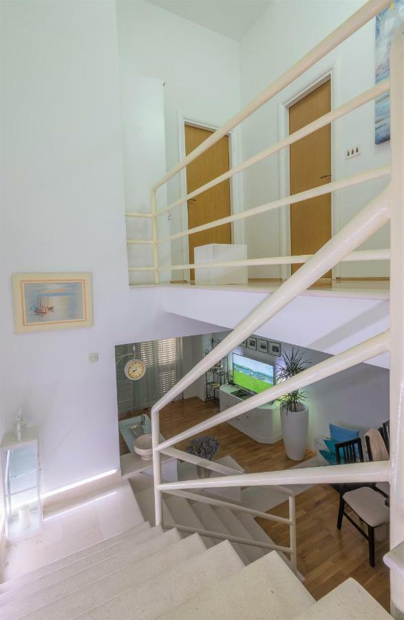 Andor - Lux, Two Beautiful Terraces With Sea & Sunset View Apartment Makarska Bagian luar foto