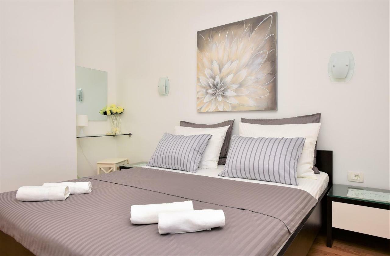 Andor - Lux, Two Beautiful Terraces With Sea & Sunset View Apartment Makarska Bagian luar foto